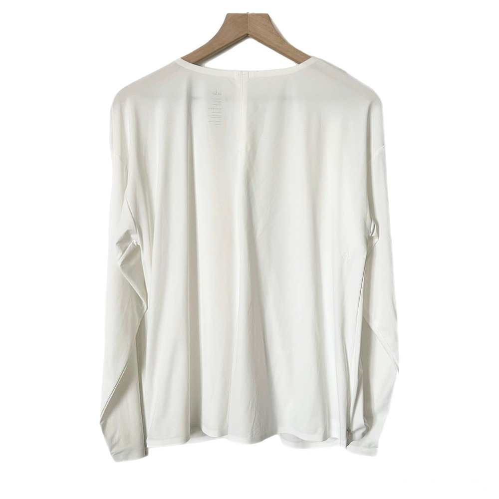 ADAY Thats A Wrap Top White Long Sleeve V-Neck Snap Closure Size M TLS-WHT-66MD - Picture 3 of 8